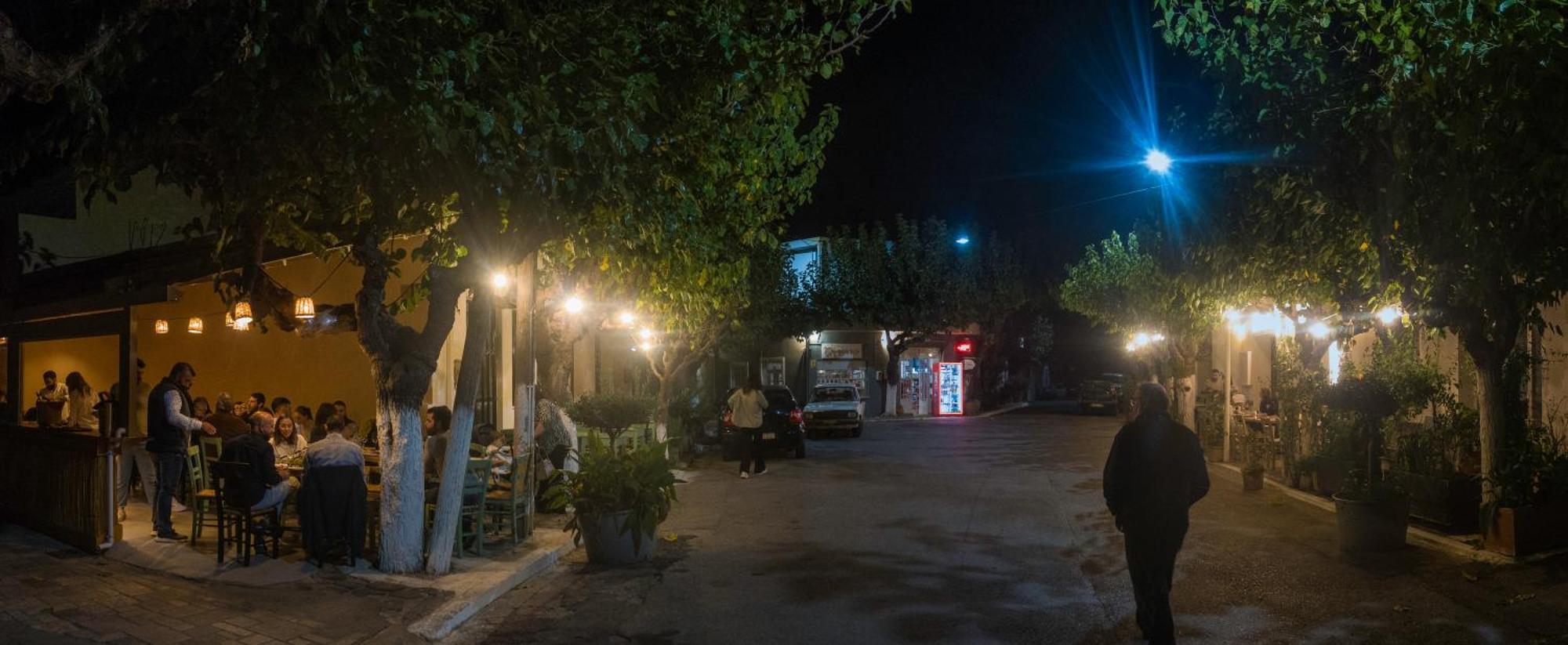 Villa Dio Petres Kroustas Exteriör bild